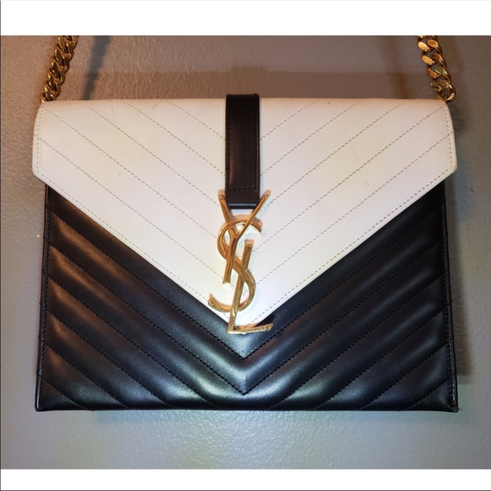 EUS YSL matelasse shoulder bag